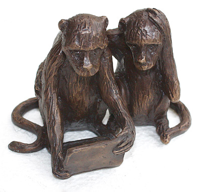 Lucy Bucknall nz bronze sculptures, monkeys hanging around